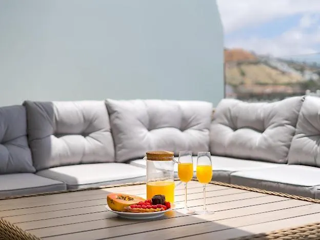 Nautico En Terrazas 아데제